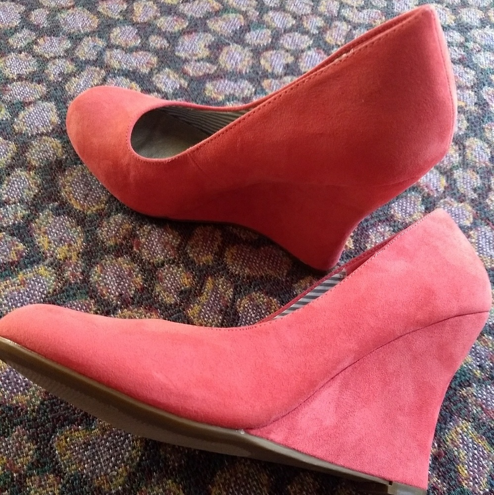 Wedges Size 9